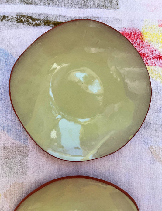 duo de pratinhos rasos avocado