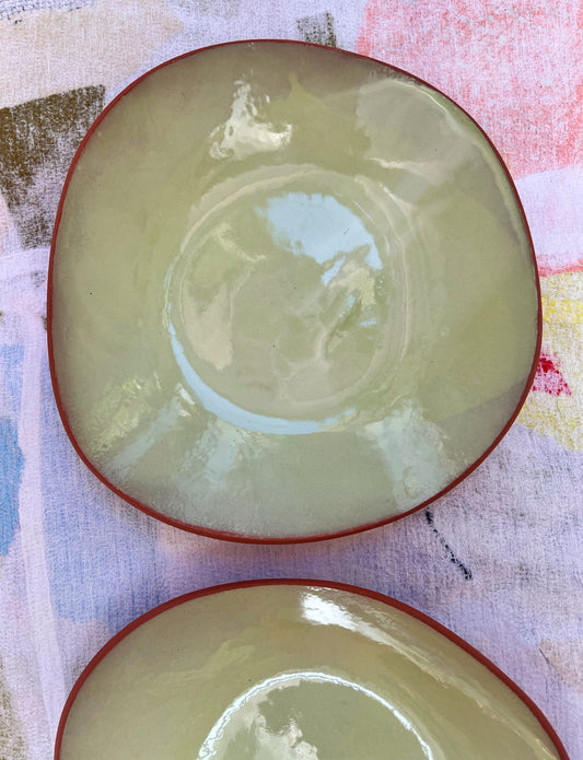 duo de pratos fundos avocado