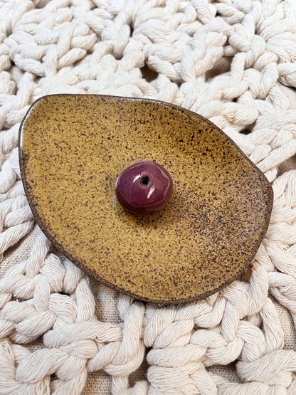 incensário gota no mar mostarda