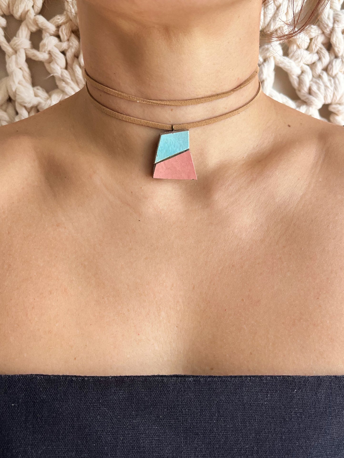 colar-gargantilha à francesa | caramelo