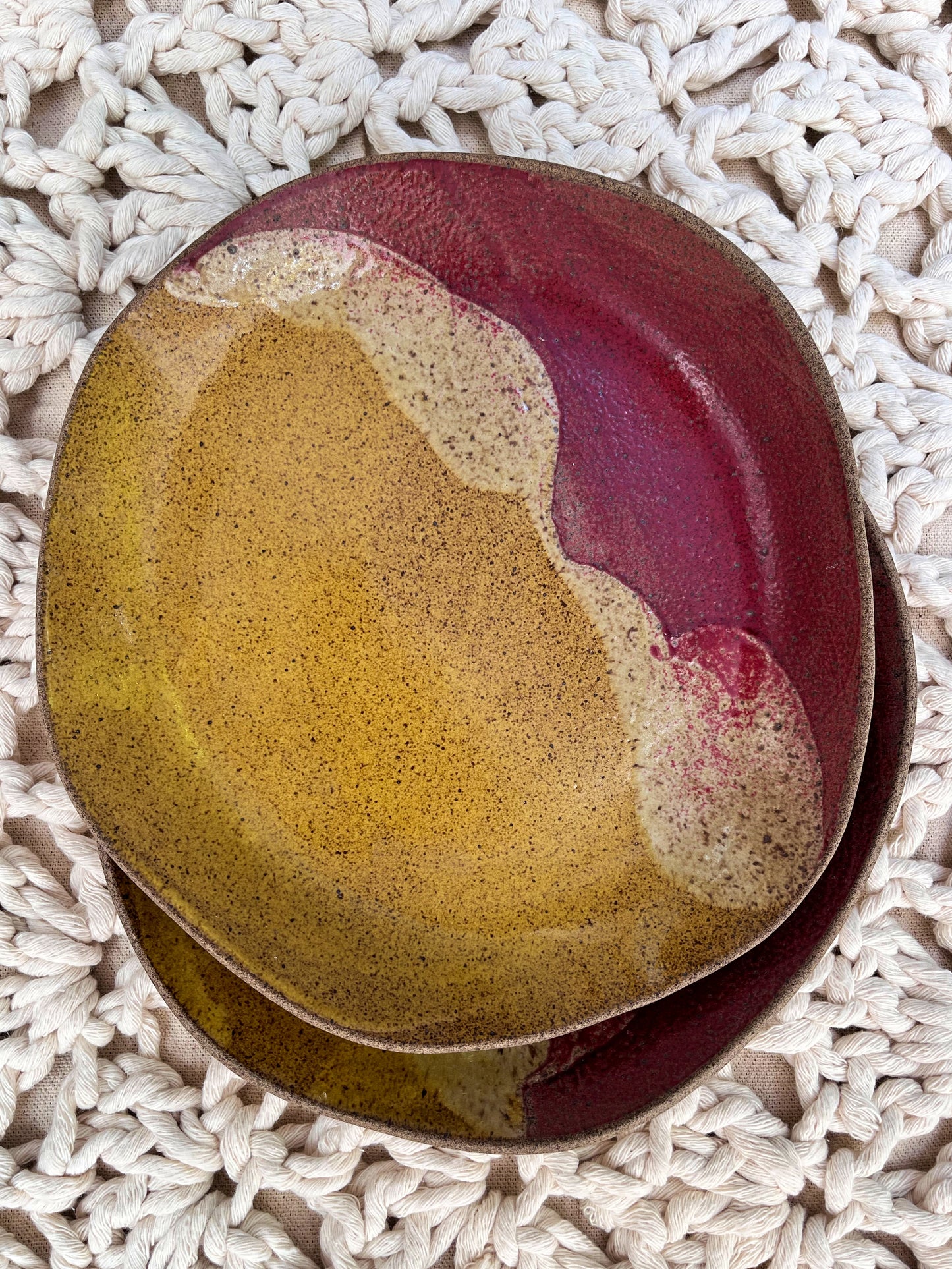 duo de pratos rasos mostarda e cereja